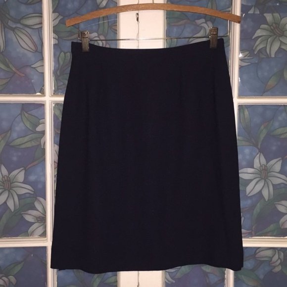 Evan Picone Dresses & Skirts - Evan Picone navy pencil skirt size 10